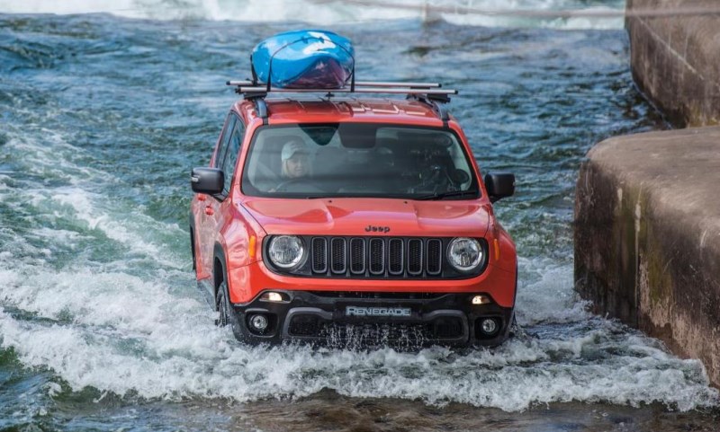 Jeep Renegade white water rafting