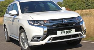 Mitsubishi-Outlander-PHEV